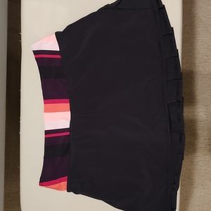 Lululemon Skirt, Black & Pink, Size 4